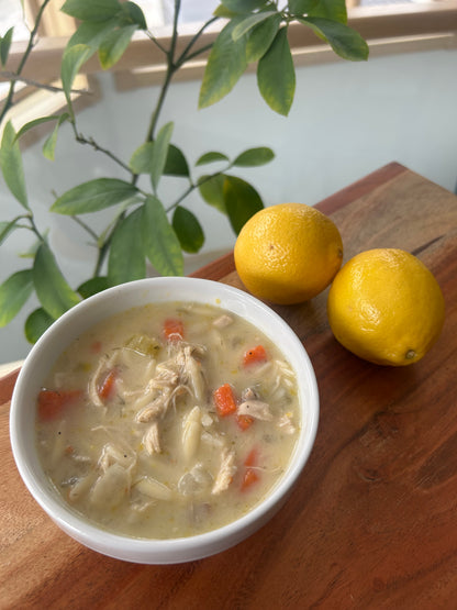 Greek Lemon Chicken Orzo Soup (32 oz.)